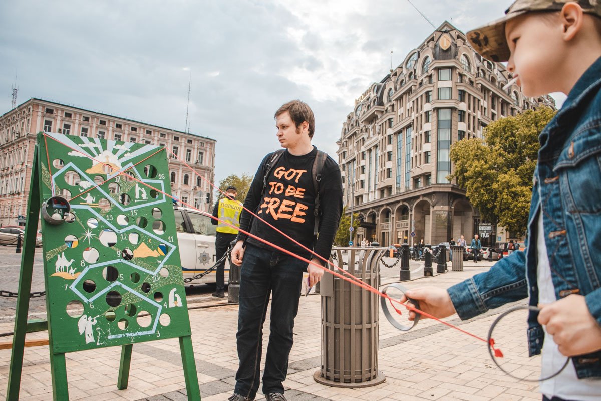 Пасхальный пинбол