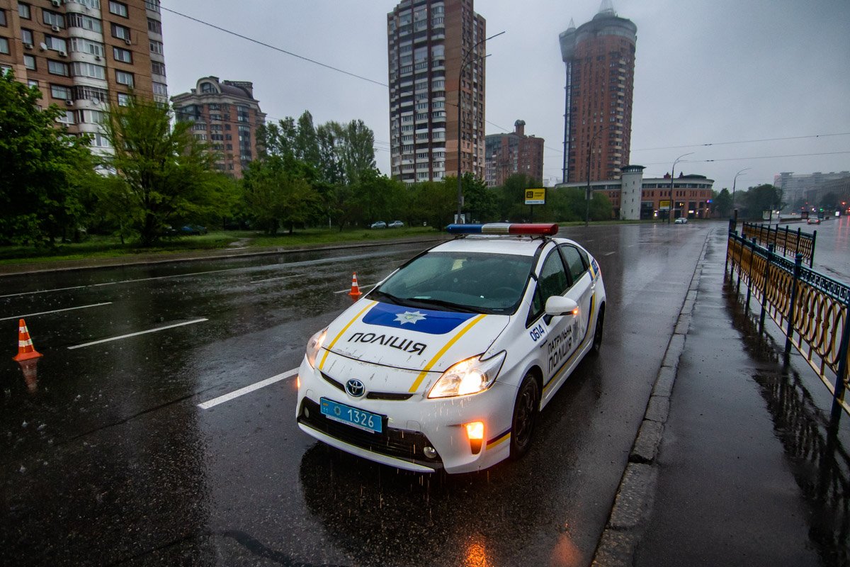 Детали аварии устанавливаются Детали аварии устанавливаются