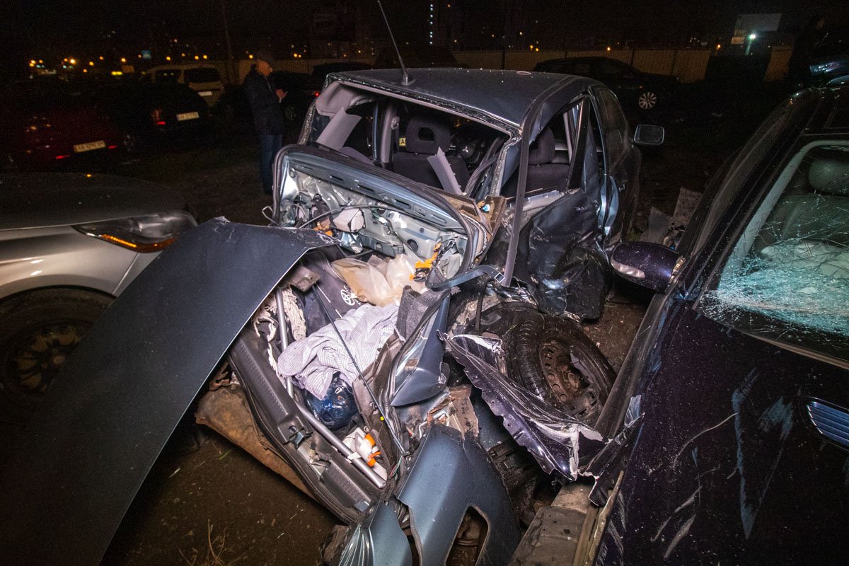  В результате аварии повреждения получили семь автомобилей