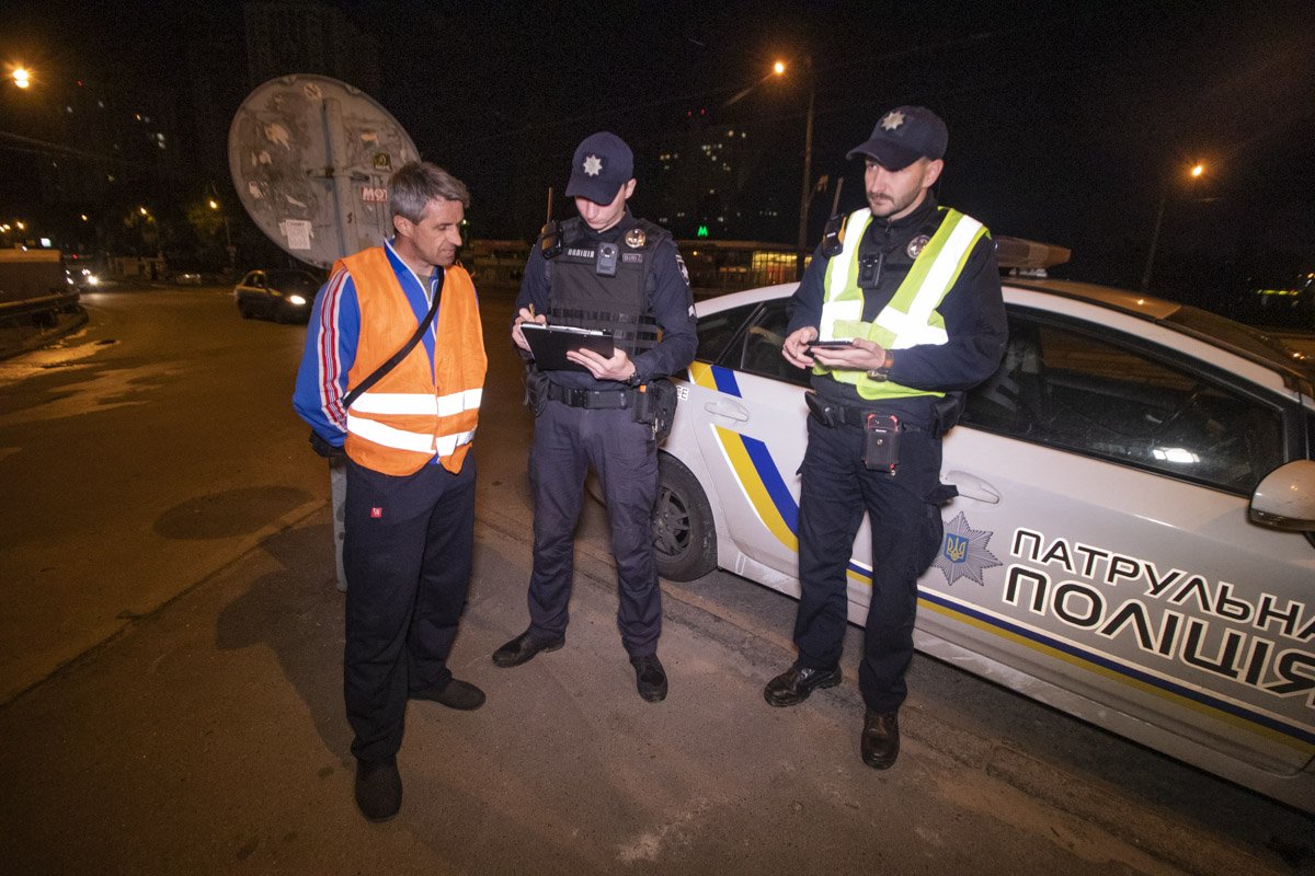 В четверг, 2 апреля, в Днепровском районе Киева произошла авария с пострадавшими