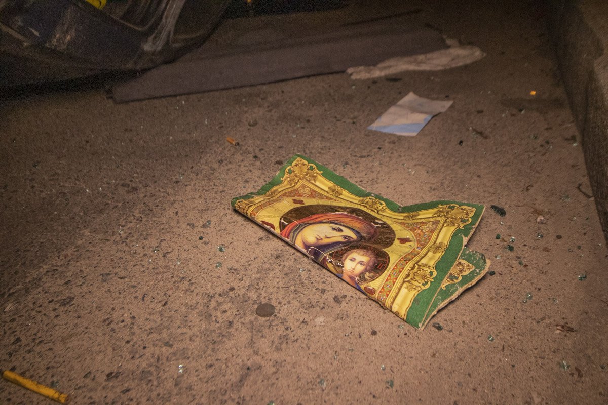 Водитель же, как он утверждал, сбежал