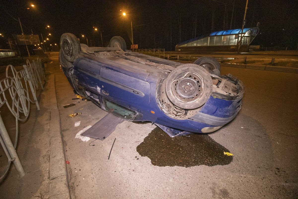 А мужчина, который представился пассажиром, находился в состоянии алкогольного опьянения (был резкий запах изо рта и невнятная речь)