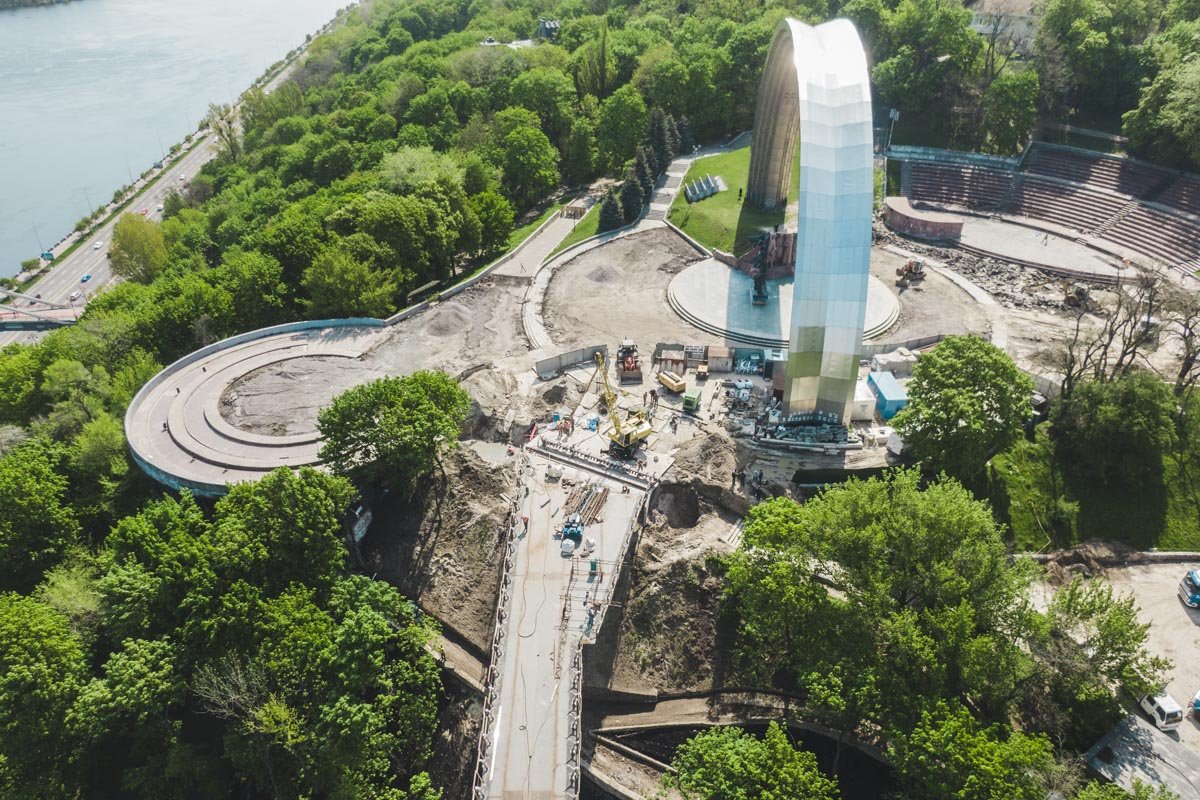 Высота моста составит 20 метров, а самая высокая точка будет достигать 32 метров