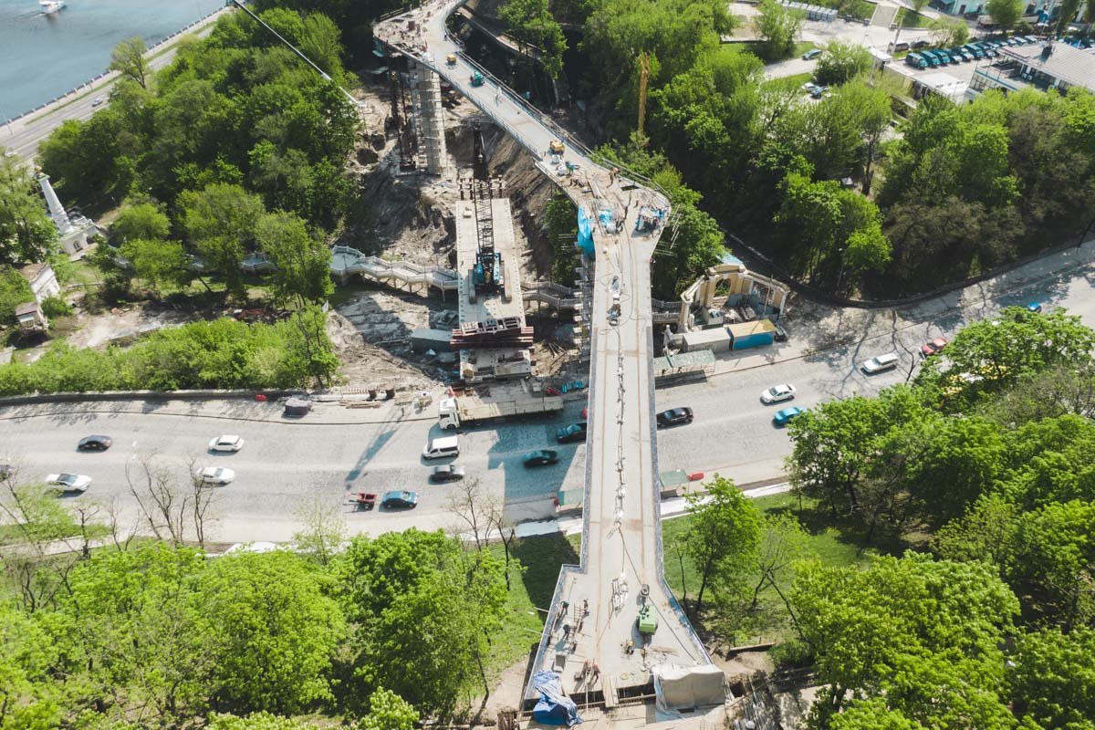 Автомобилистам строительство уже не помеха