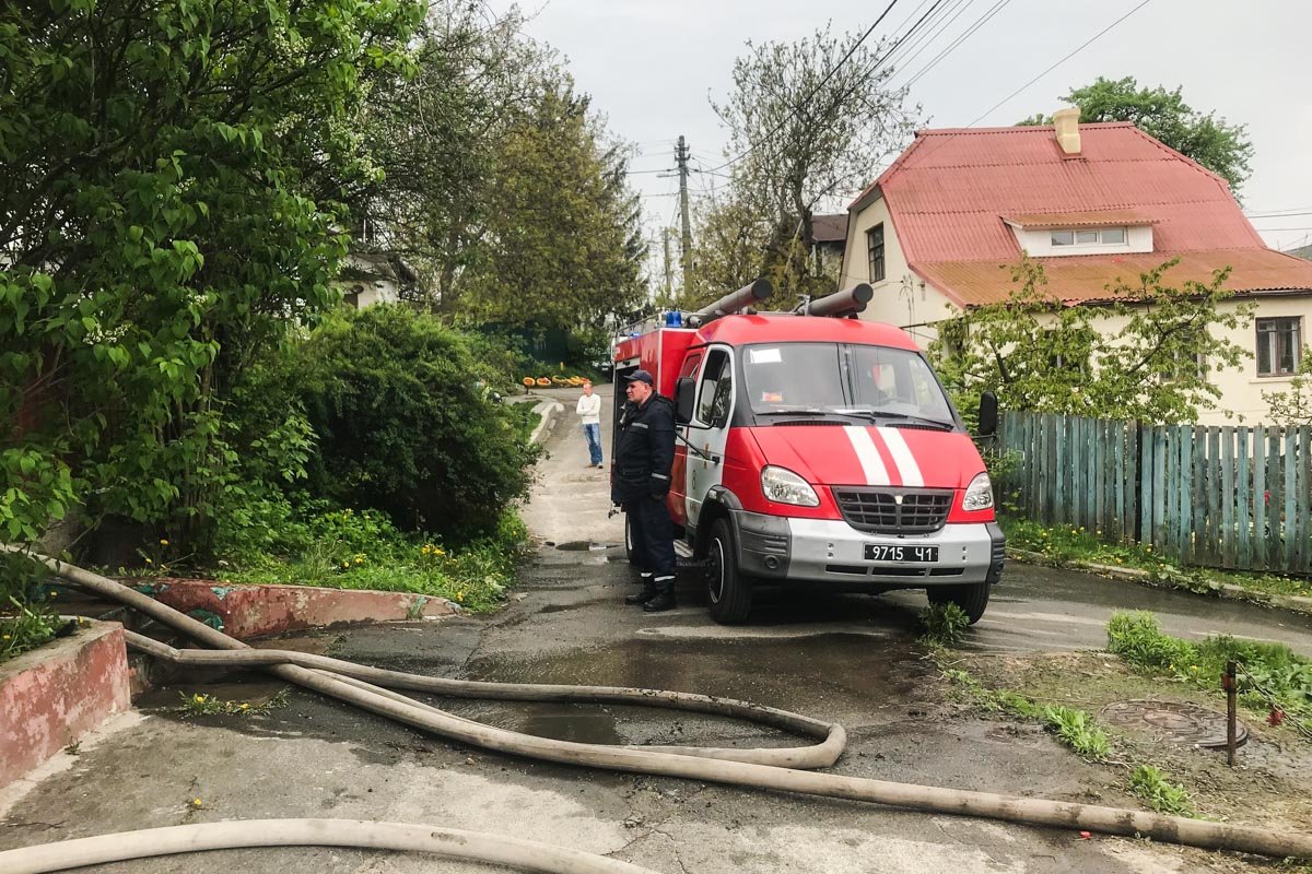 В пятницу, 3 мая, в Киеве по адресу улица Холмогорская, 17 произошел пожар