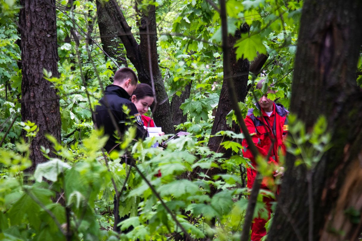 Тело находилось в лесопарковой зоне