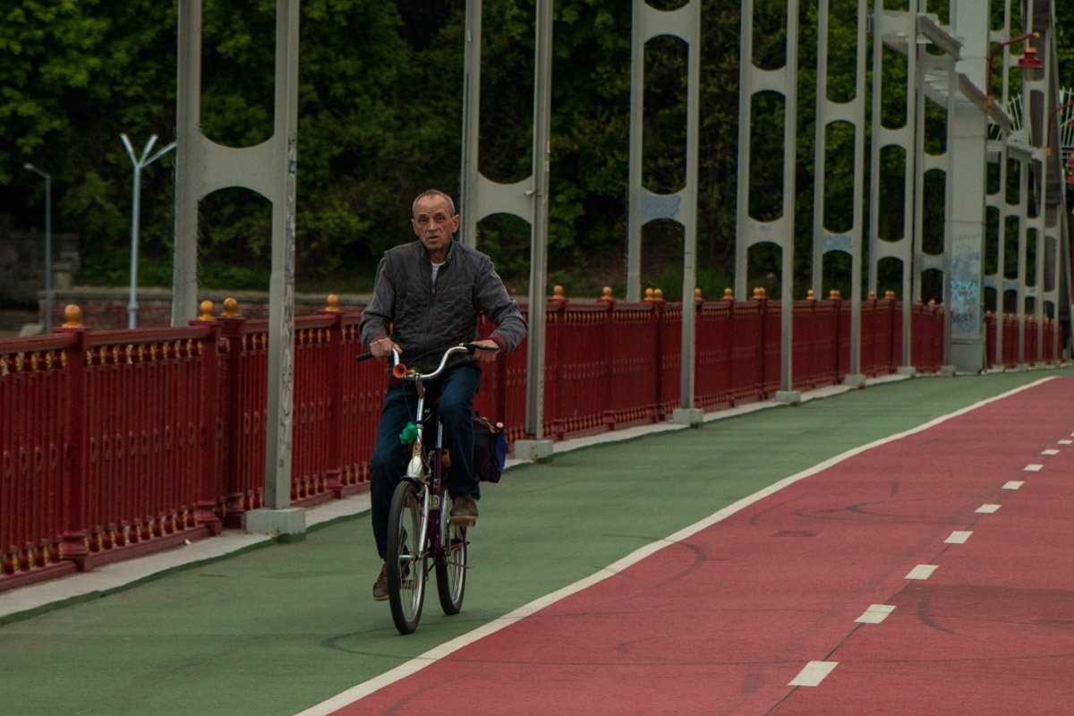 А этот дедушка подарил нам немножко энергии