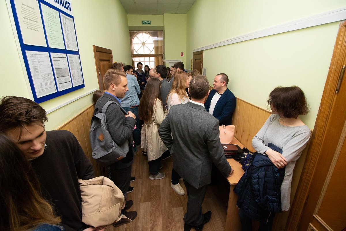 6 мая в Хозяйственном суде столицы прошло заседание по делу об аренде кинотеатра "Киев" 6 мая в Хозяйственном суде столицы прошло заседание по делу об аренде кинотеатра "Киев"