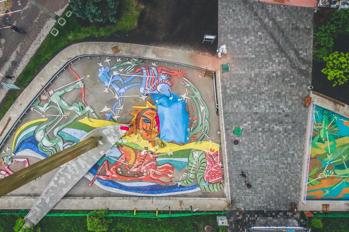 Сейчас частично мозаику уже обновили 