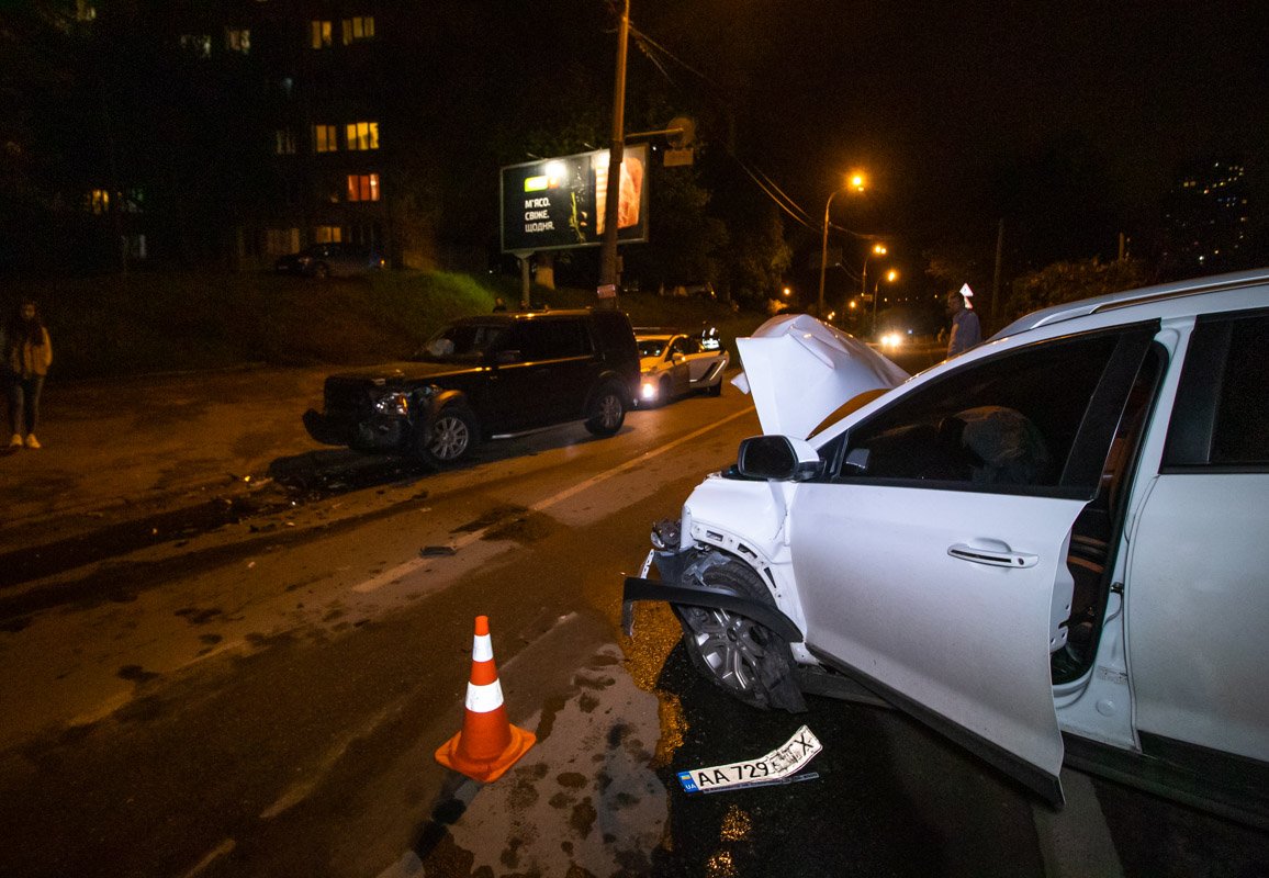 Движение осуществлялось по одной полосе Движение осуществлялось по одной полосе