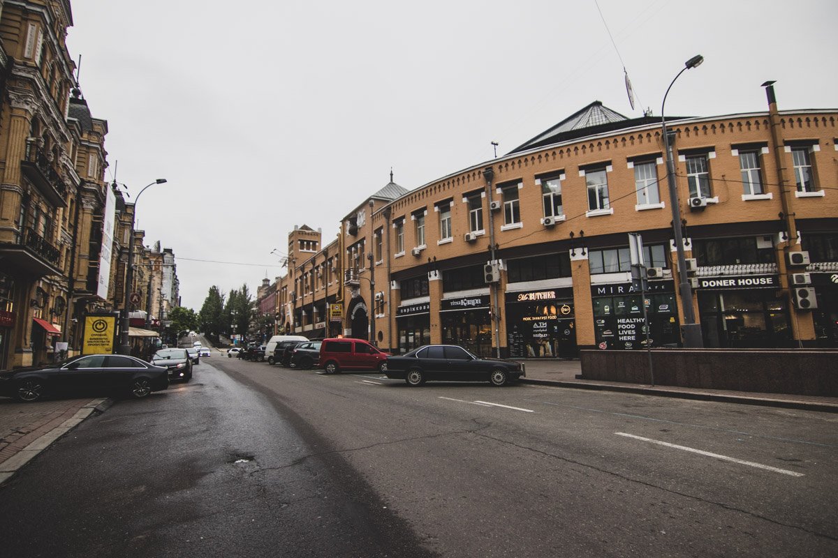 Бессарабка не шумит Бессарабка не шумит