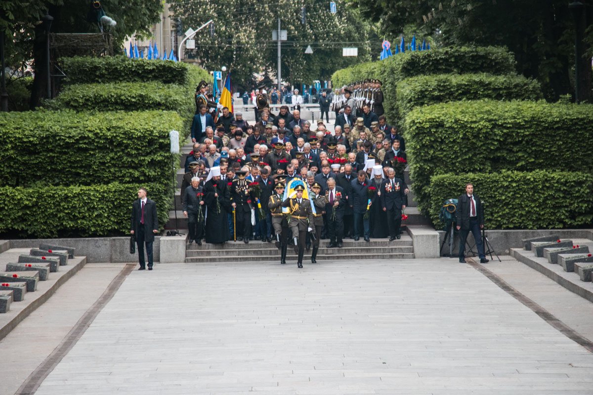 Начало торжественной церемонии Начало торжественной церемонии