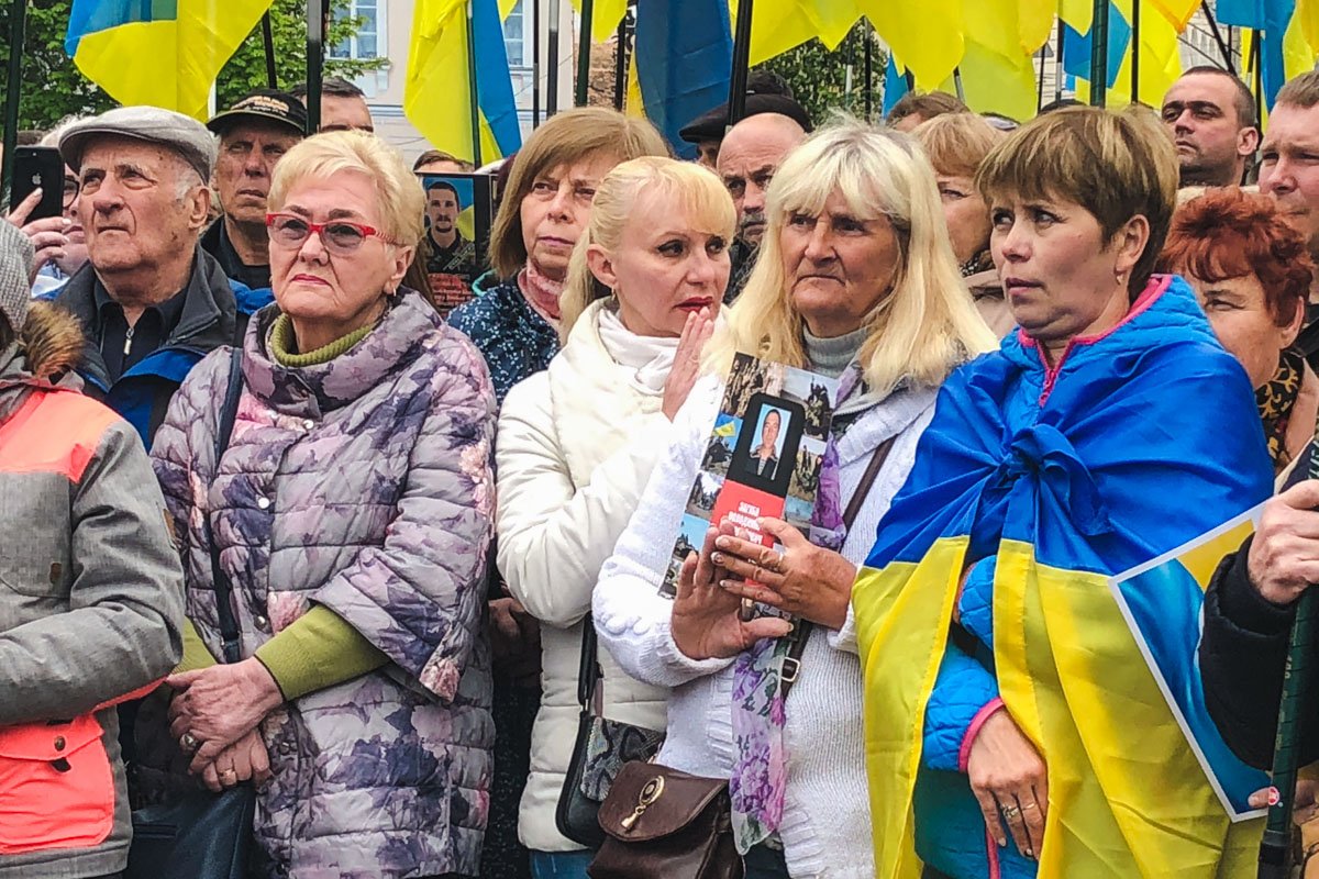 В акции приняли участие около тысячи человек В акции приняли участие около тысячи человек