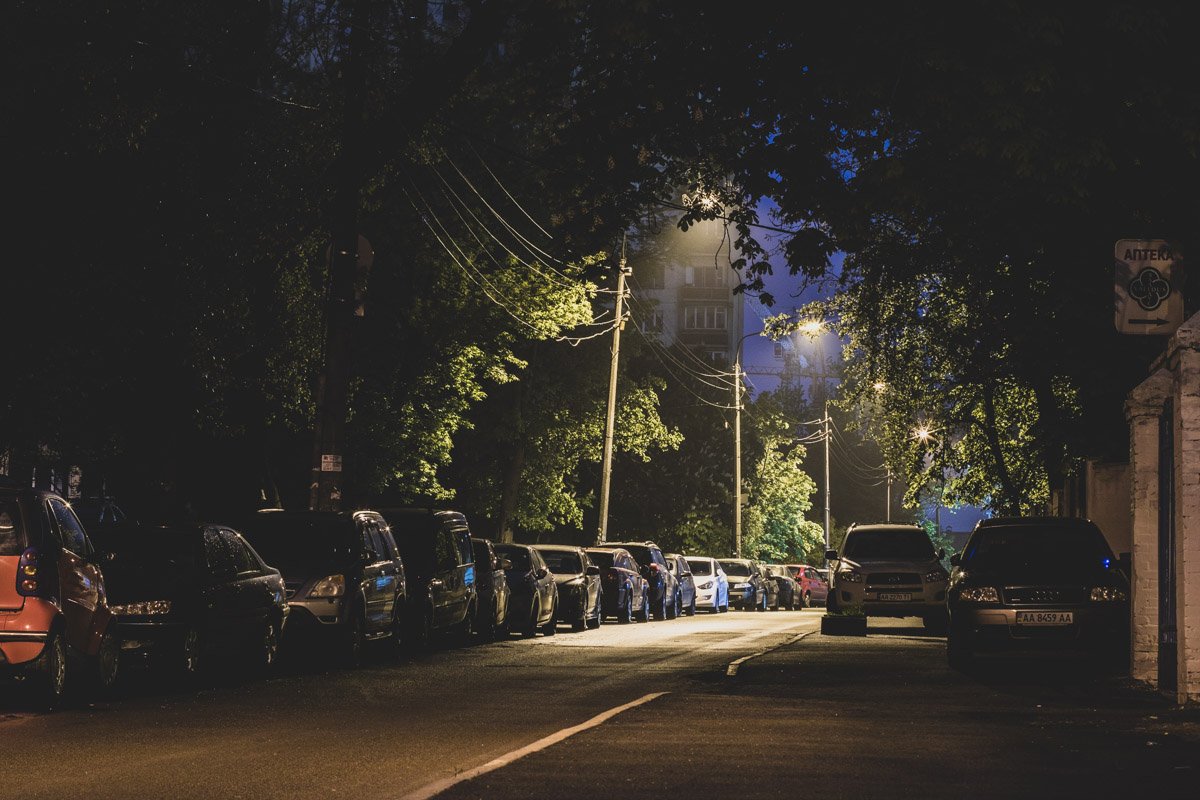 Улица ранее имела названия Новостроенская, Новопокровская, Мстиславская и Островского Улица ранее имела названия Новостроенская, Новопокровская, Мстиславская и Островского