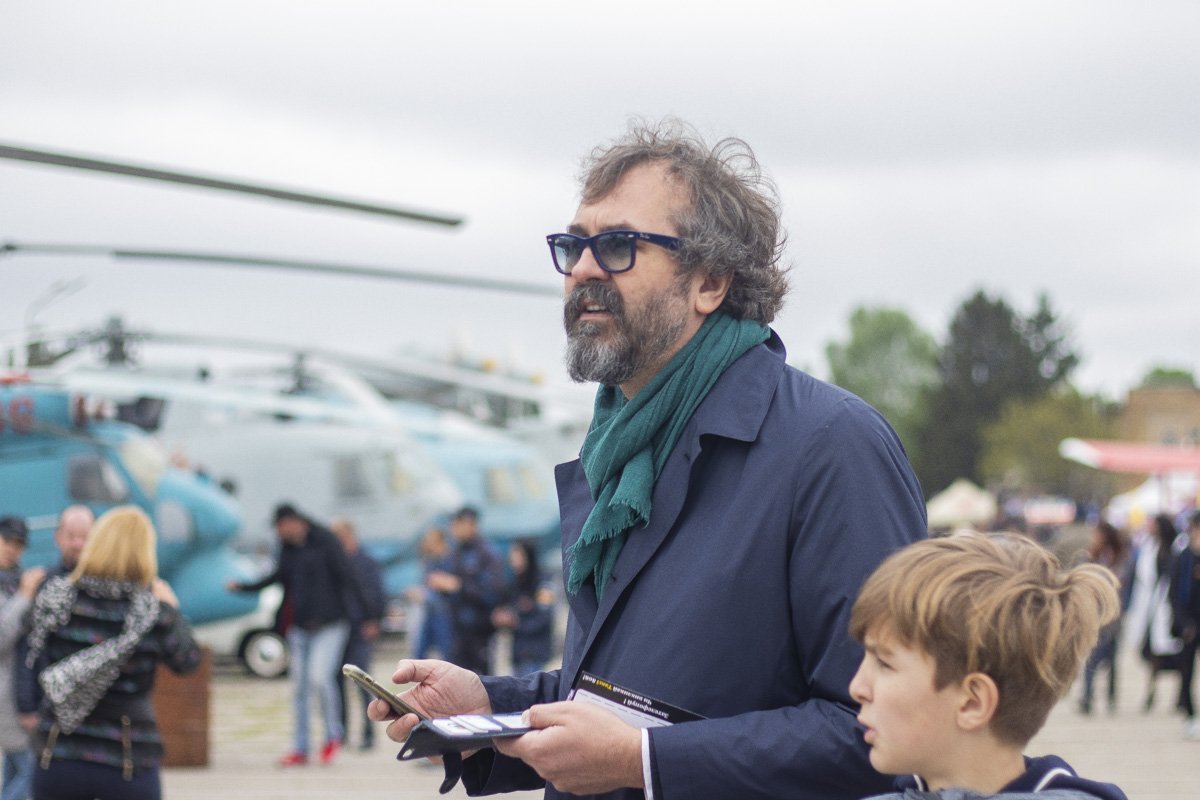 Хочется, чтобы мужчина на фото оказался французом 