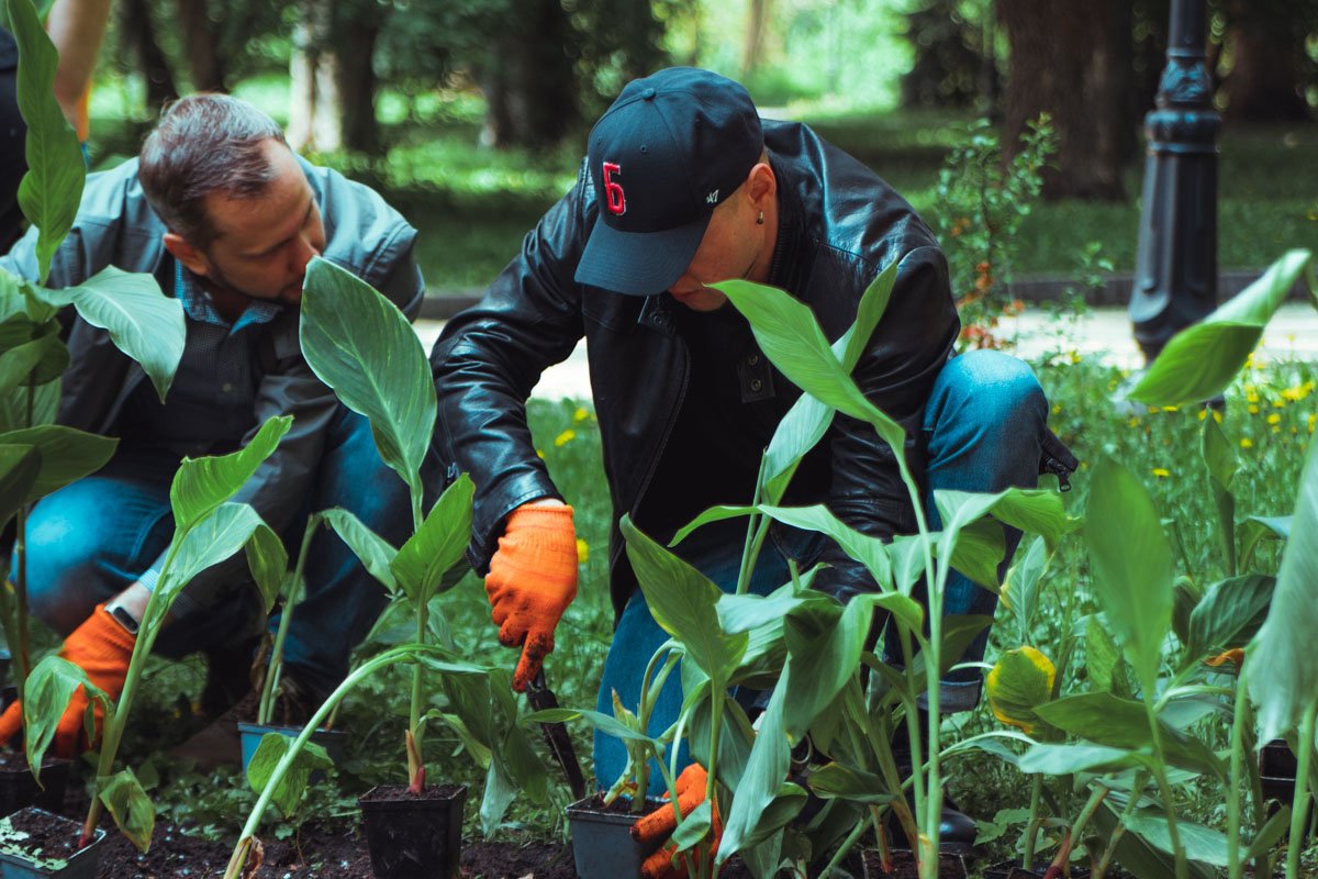 Также в акции принял участие музыкант и солист группы "Бумбокс" Андрей Хлывнюк