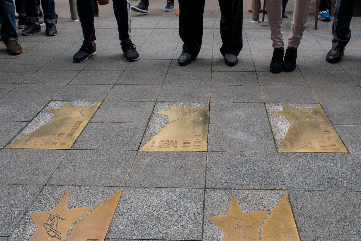 Теперь на украинской аллее звезд появились три звезды отечественного спорта