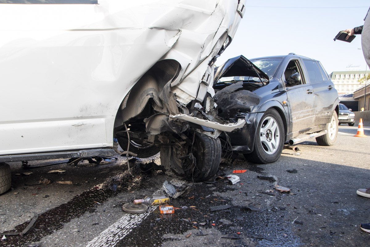 SsangYong протаранил Volkswagen