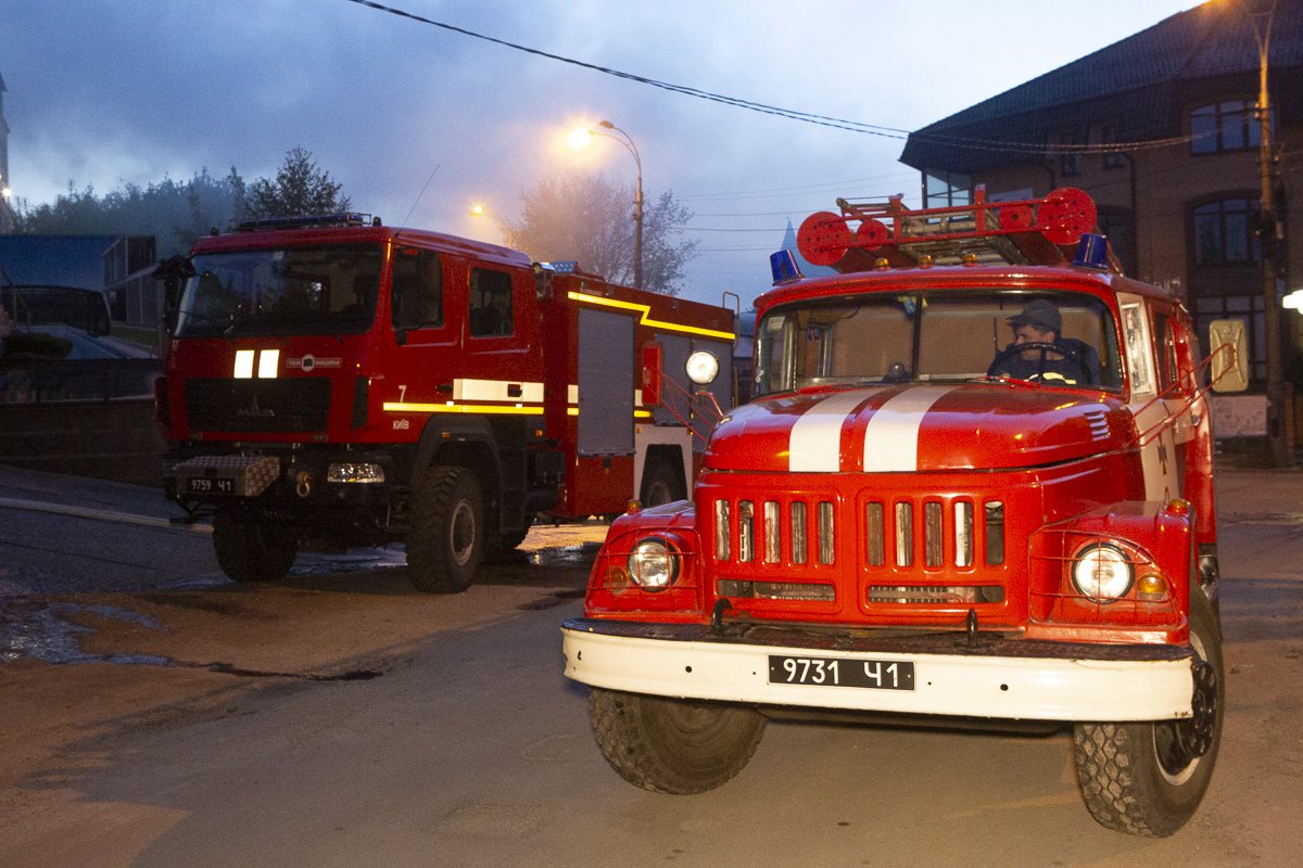 Точные причины возгорания устанавливаются Точные причины возгорания устанавливаются