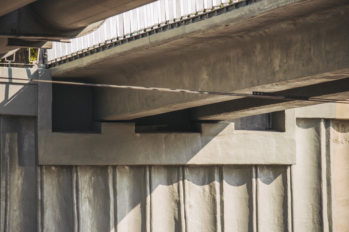 ремонт коснулся мостового полотна с заменой деформационных швов и гидроизоляции