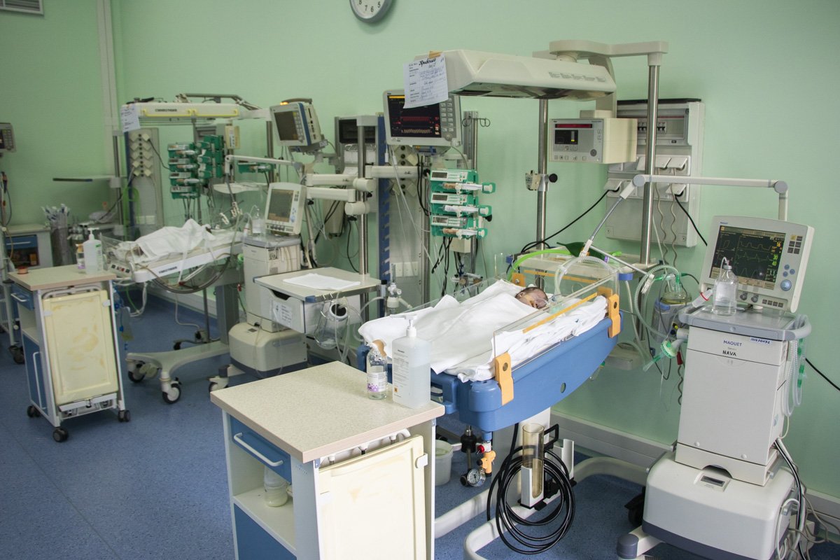 Около 7000 детей в Украине рождаются с пороком сердца, прооперировать удается максимум 2500 из них Около 7000 детей в Украине рождаются с пороком сердца, прооперировать удается максимум 2500 из них