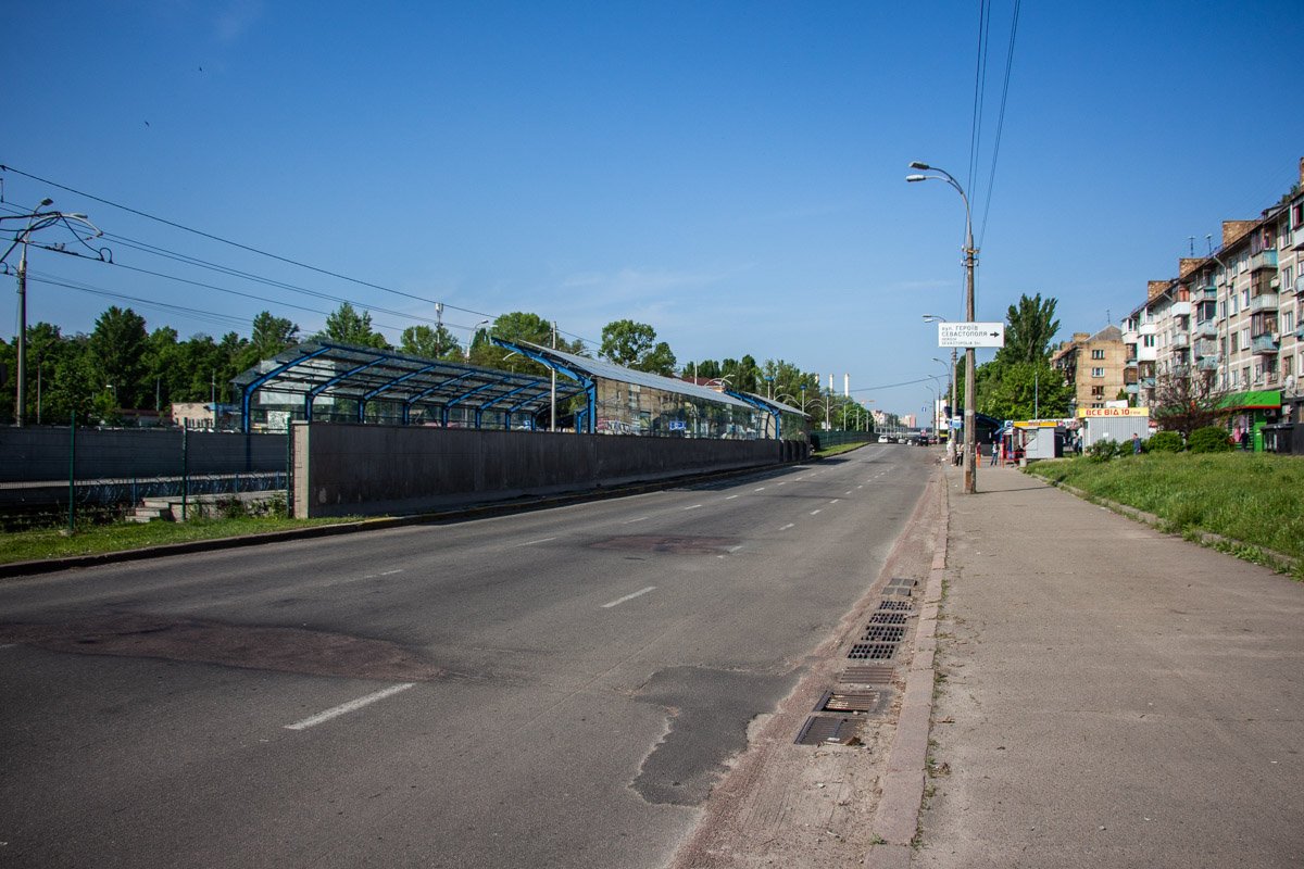 По нему проезжают около 40 тысяч автомобилей в сутки 