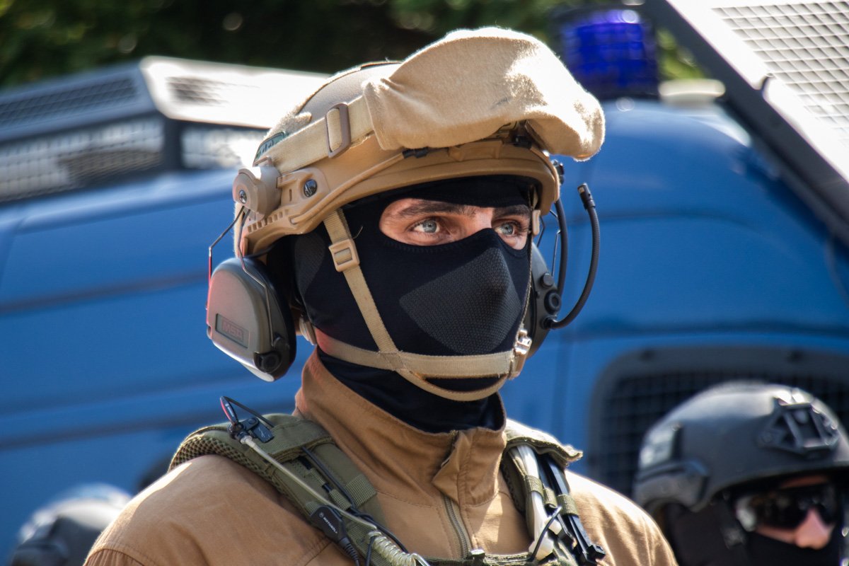 Отличительной чертой нового оружия правоохранители называют меньшую энергию пули 