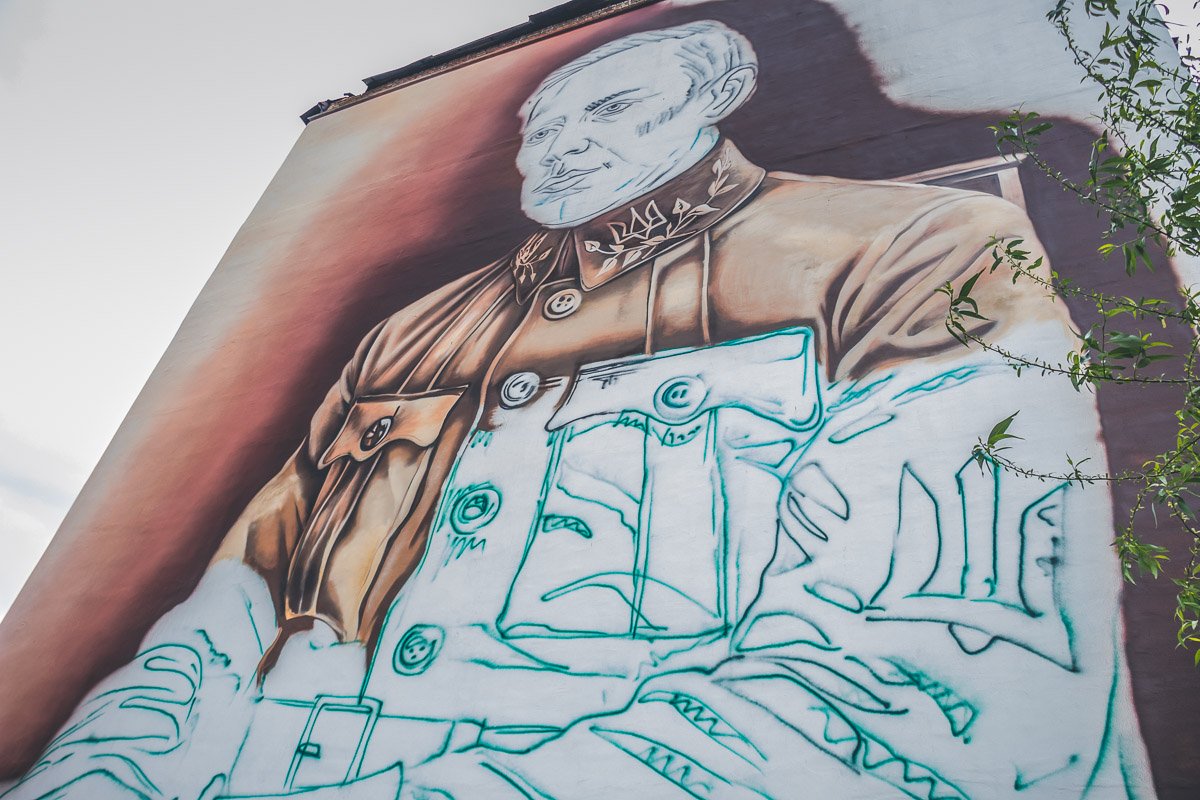  Эскиз выполнен на основе картины художника Артура Орленова