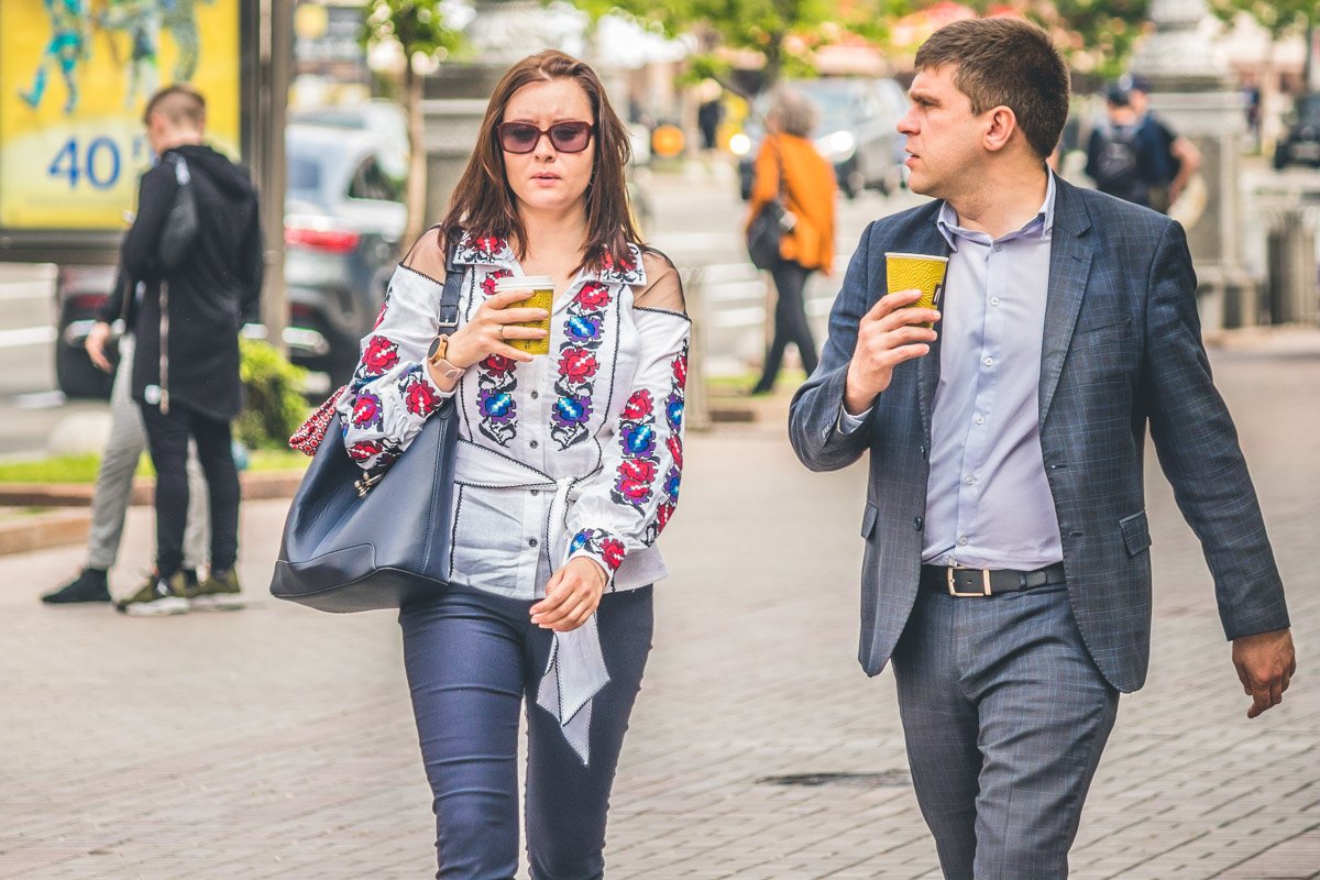 Вариант очень необычной вышиванки, что даже он не может отвести глаз Вариант очень необычной вышиванки, что даже он не может отвести глаз