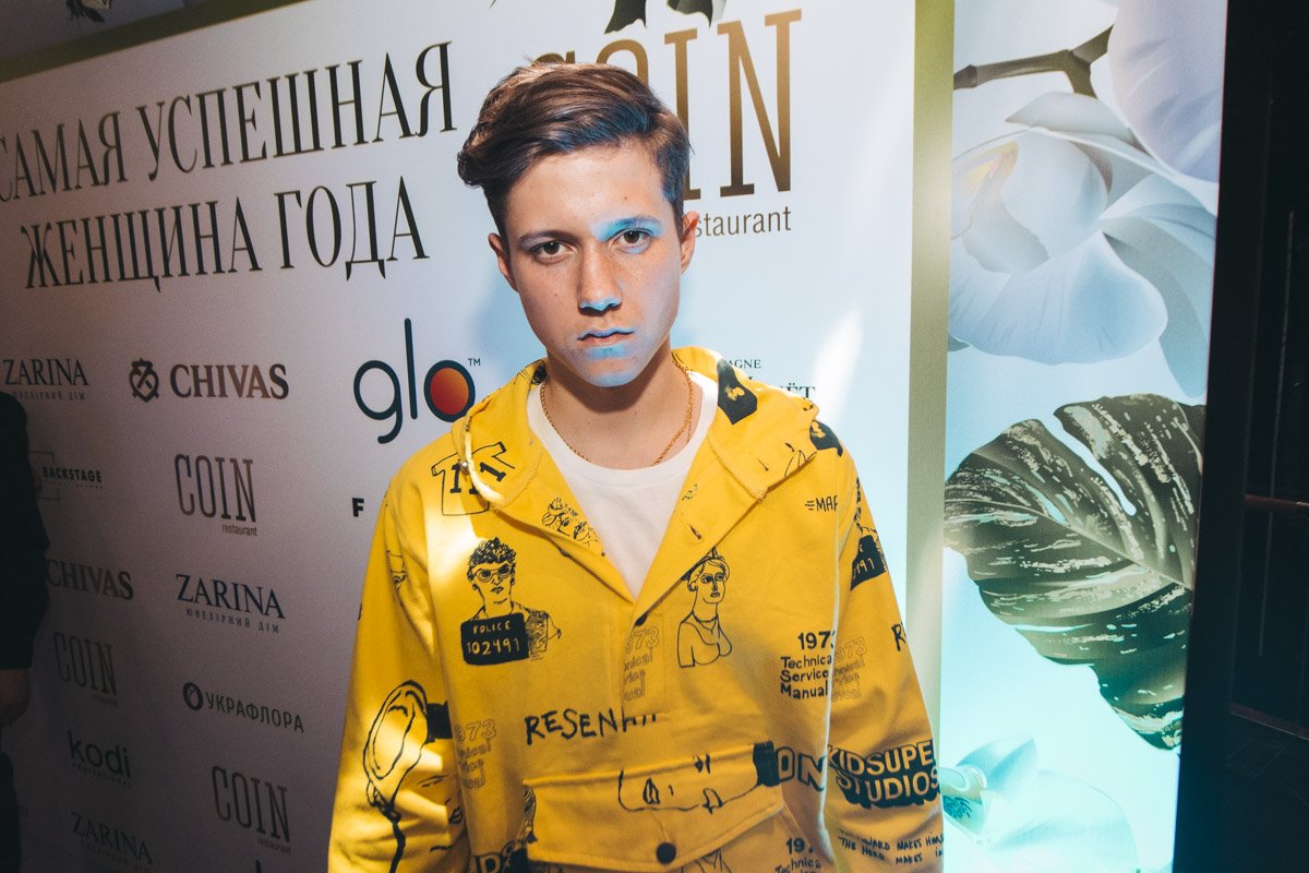 Певец и актер сериала "Школа" Андрей Бойко Певец и актер сериала "Школа" Андрей Бойко