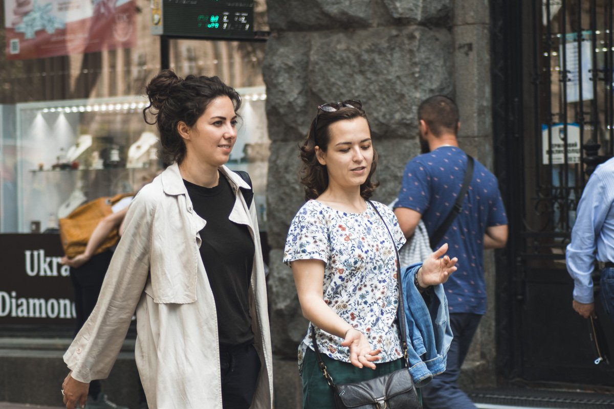 Пятница - самое время для общения с подружками Пятница - самое время для общения с подружками