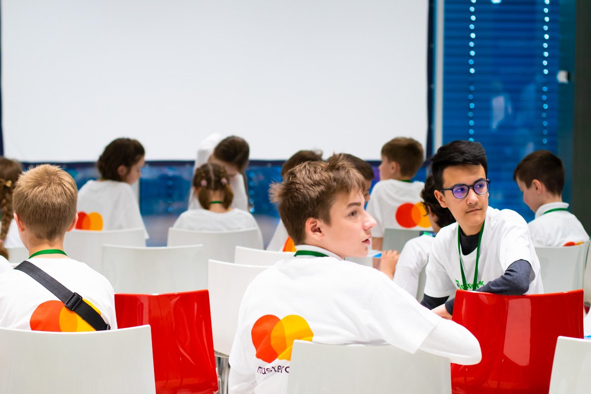 За всю историю олимпиады дети получили более 1 000 000 гривен на свое образование