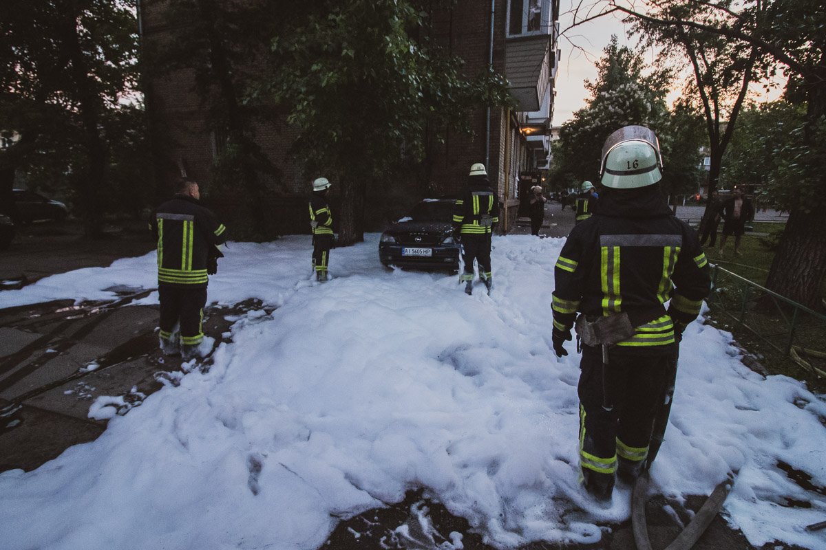 Вызов на линию экстренных служб поступил около 4:30