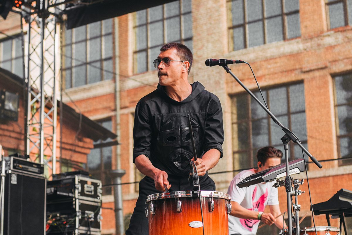 Хэдлайнером фестиваля стала группа Kadnay Хэдлайнером фестиваля стала группа Kadnay