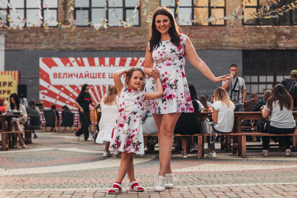 Мама-блогер года Виктория с дочкой