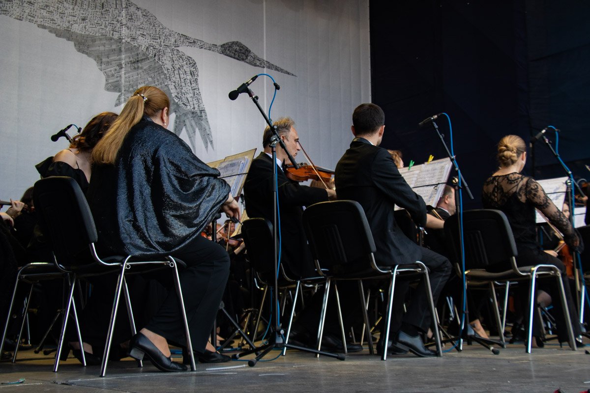 Оркестр исполнил легендарные композиции мировой классики 