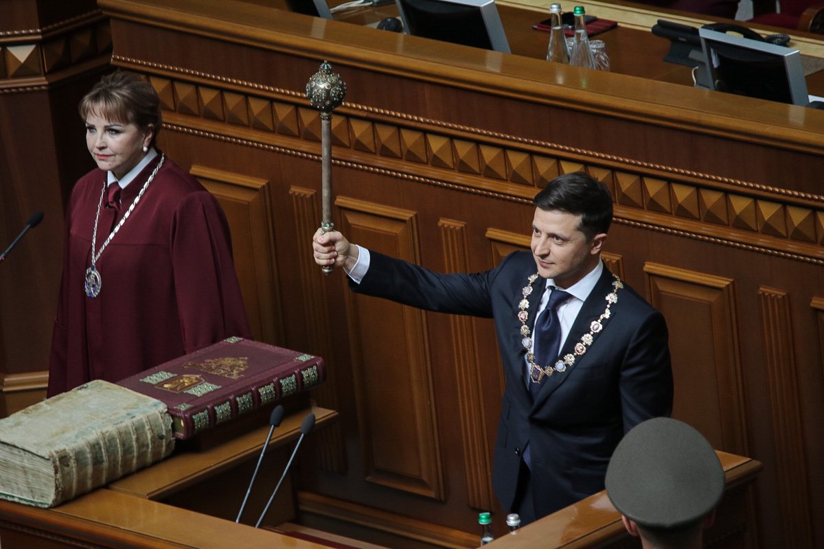 Владимир Зеленский вступил на должность Президента Украины