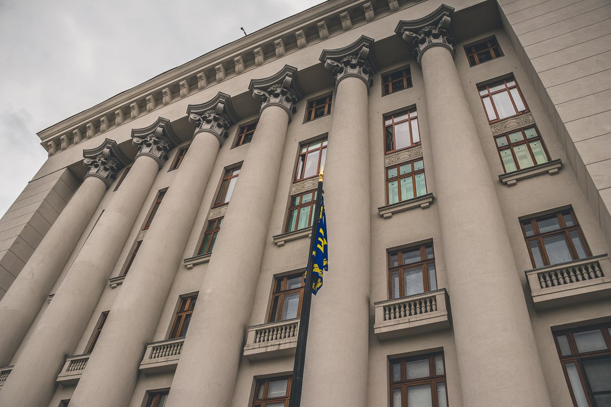 В Администрации Президента проходила встреча главы государства с руководителями парламентских фракций