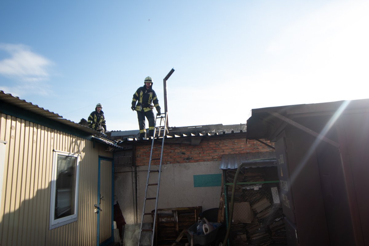 Около 07:00 пламя ликвидировали Около 07:00 пламя ликвидировали