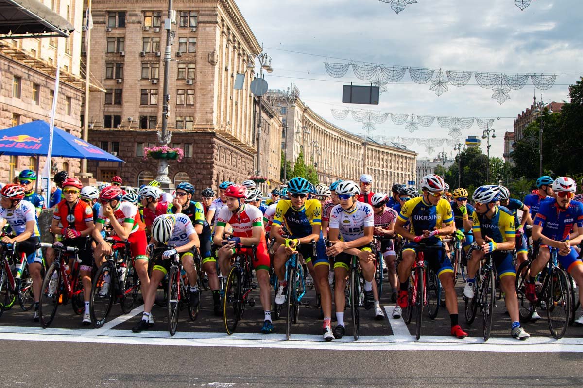 25 мая в Киеве стартовала велогонка Race Horizon Park 2019