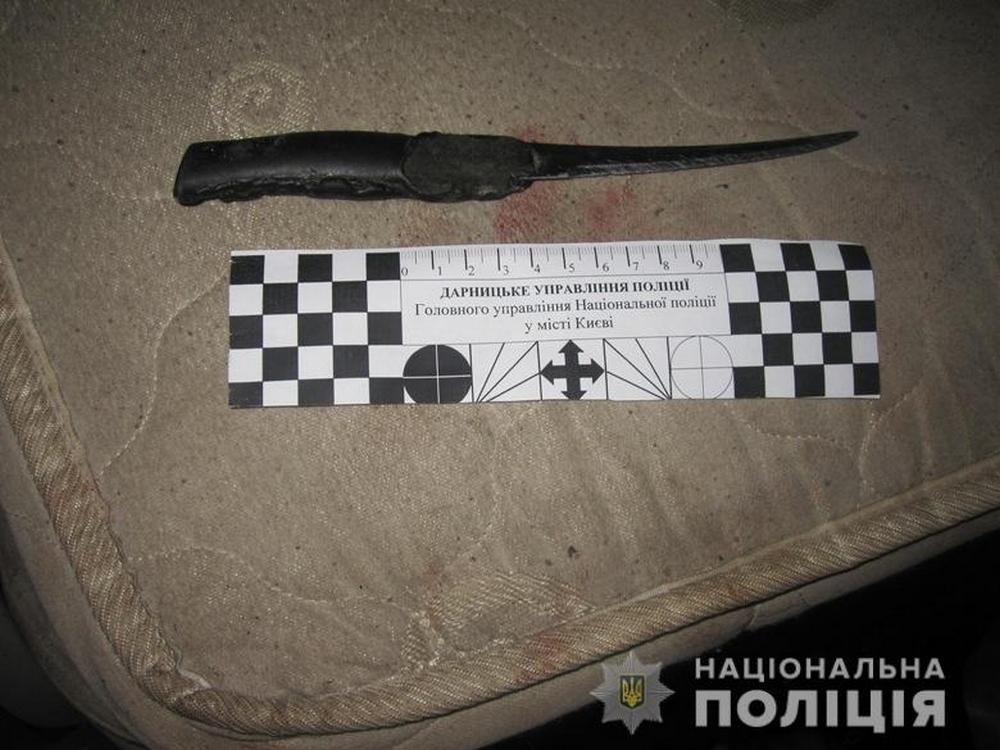 Будучи пьяным мужчина ударил оппонента ножом в грудь