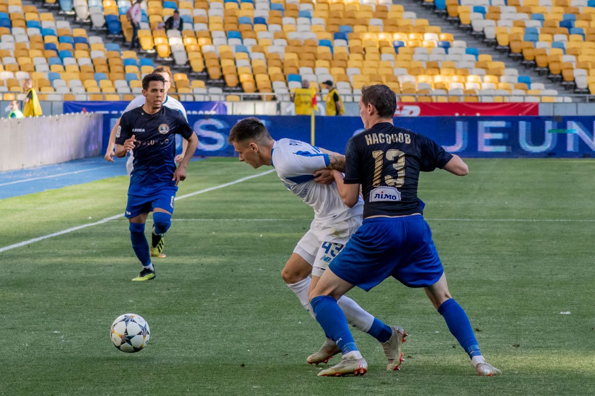 Русин хоть и не забил, но выполнил очень большой объем работы