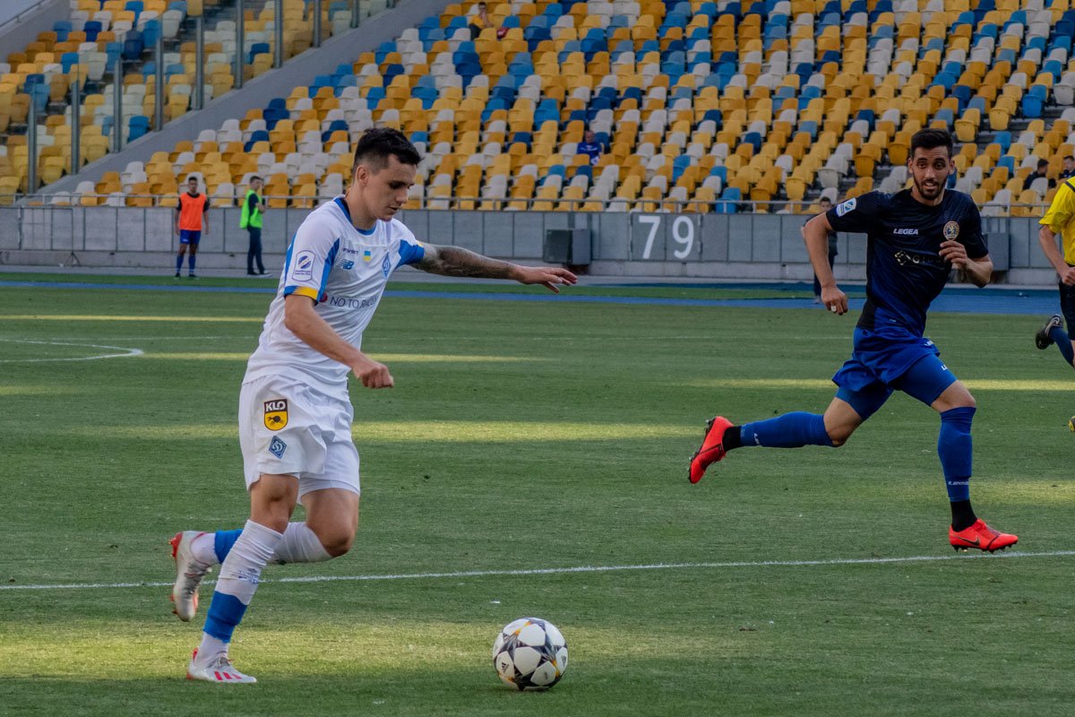 Шапаренко вернулся в стартовый состав