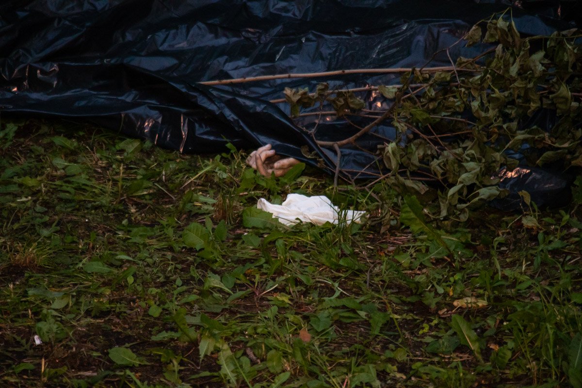 Парень проживал в квартире со своей сестрой