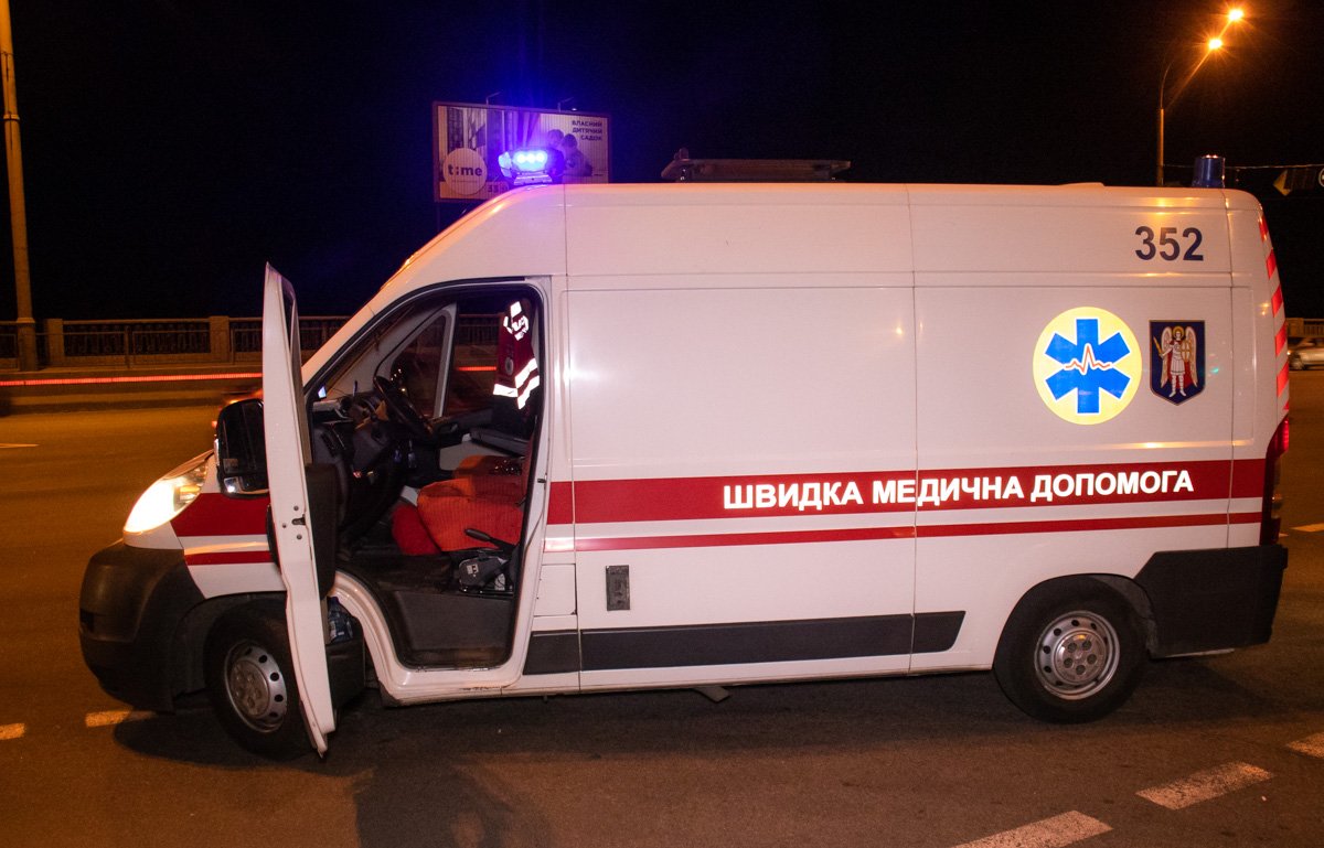 В результате аварии в больницу забрали девушку-пилота