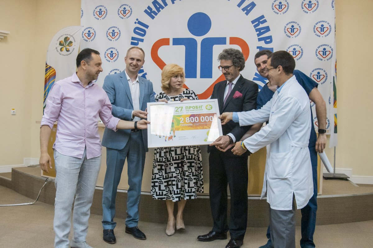 Всего с помощью марафона собрали 2,8 миллионов гривен 
