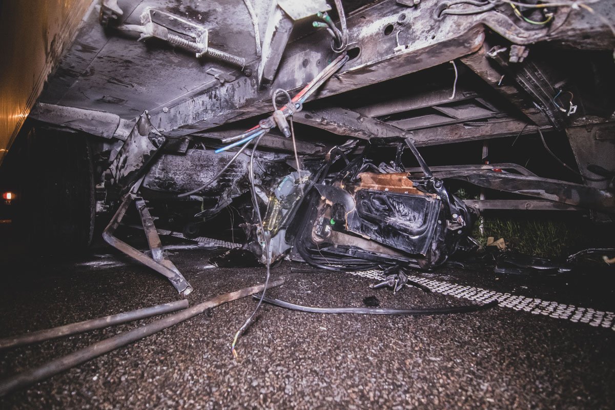 В четверг, 30 мая, под Киевом на Житомирской трассе произошла смертельная авария