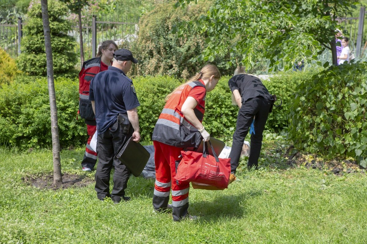 По предварительной информации, причиной смерти могли стать проблемы с сердцем По предварительной информации, причиной смерти могли стать проблемы с сердцем