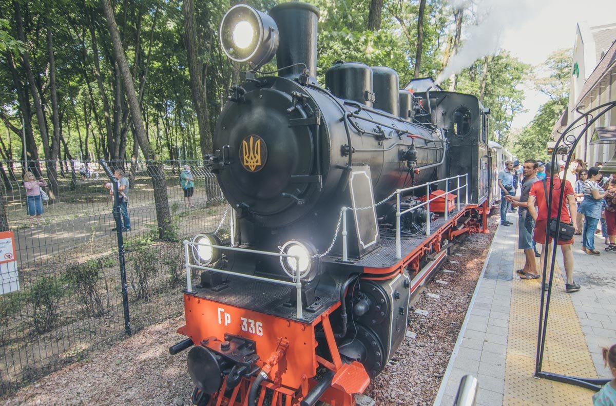 Первый поезд отправился в 10:30 со станции "Киев-Пассажирский детский" 