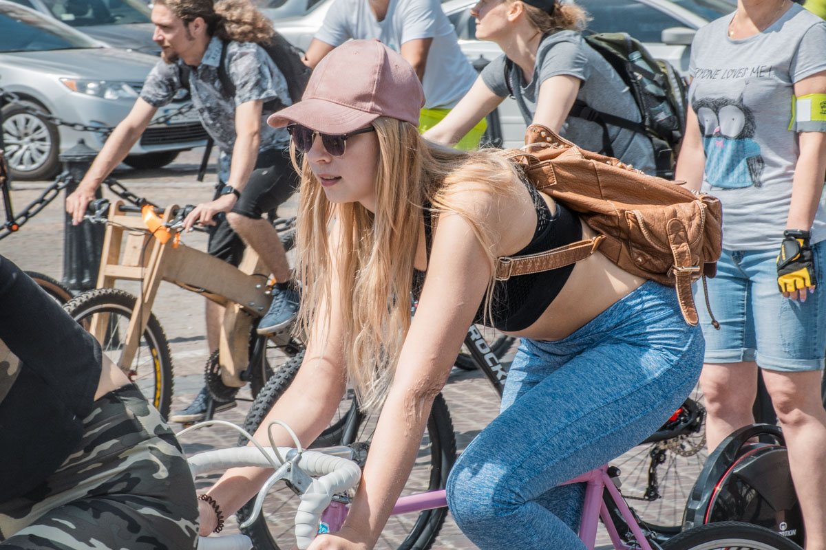 В Киеве состоялся Всеукраинский велодень